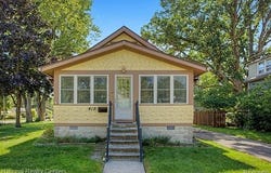 419 John M Avenue, Clawson, MI 48017
