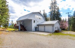 6101 Bottle Bay Road, Sagle, ID 83860