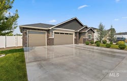 3812 Bozeman, Caldwell, ID 83605