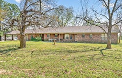 19071 Chloe Layne RD, Spiro, OK 74959