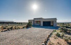 22 La Guardia, Ranchos de Taos, NM 87557
