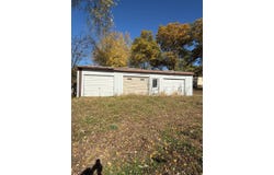 1017 9th St, Corning, IA 50841