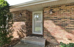 1536 E Hanover Street, Springfield, MO 65804