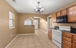 2109-11 OCTAVIA Drive, Chalmette, LA 70043