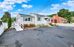 216 VESPER Avenue, READING, PA 19606