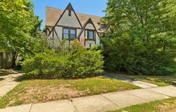 38 Cedarhurst Avenue, Cedarhurst, NY 11516