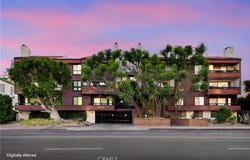 4425 Whitsett Avenue, Studio City, CA 91604