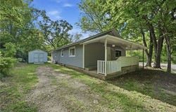 5099 Maple Drive, Neosho, MO 64850