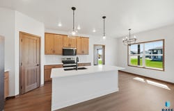2417 E Brek St, Brandon, SD 57005