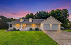 306 Waggoner Boulevard, Elsberry, MO 63343
