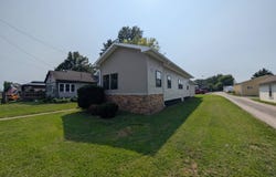 1007 15th St, Lawrenceville, IL 62439