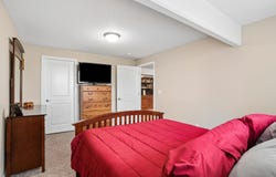 1314 Hummingbird Circle, Waterloo, IA 50702