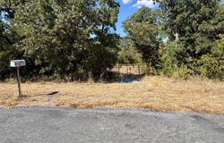 1001 Woodlands Dr, Cache, OK 73527