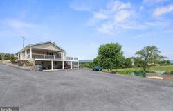 7246 SMITH Road, CHAMBERSBURG, PA 17202