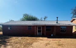 601 6th Avenue, Rochester, TX 79544