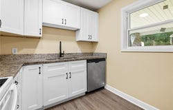 349 Roxbury Drive, Riverdale, GA 30274