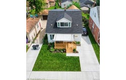 1125 E Hayes Avenue, Hazel Park, MI 48030