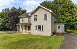 2321 State Route 14, Lyons, NY 14489