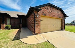 18100 Manera Way, Edmond, OK 73012