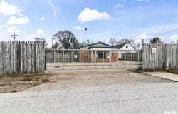 901 S 11TH Street, Springfield, IL 62703