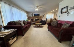 1607 MAPLE CT, Cheyenne, WY 82001