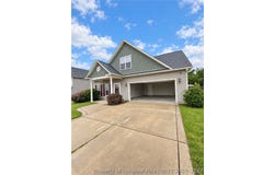 3600 Crosswinds Drive, Hope Mills, NC 28348