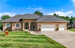 1401 Ann Circle, Excelsior Springs, MO 64024
