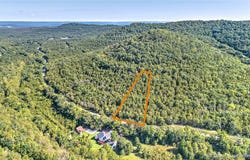Valley Drive lot: 6, Holiday Island, AR 72631