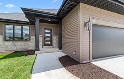 1564 Fairwinds Blvd, Mukwonago, WI 53149