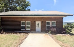 142 Tolbert Drive, Steele, AL 35987
