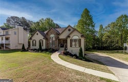 55 Garrison Drive, Dallas, GA 30157