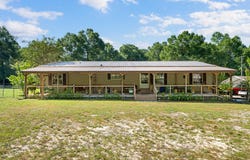 3930 Poverty Creek Road, Crestview, FL 32539
