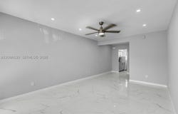 635 8th St, Miami Beach, FL 33139