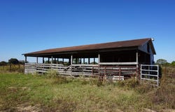 4301 Plainview Dr, Naples, TX 75568