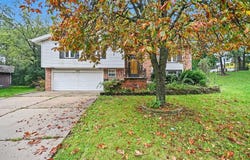 609 Tilipi Lane, Schaumburg, IL 60193