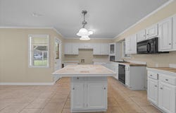 7089 E FOXHILL Dr, Bartlett, TN 38135