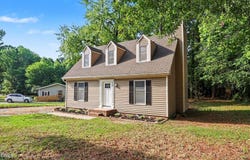 930 Meadowbrook Drive, Garner, NC 27529