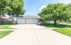 112 Settler Drive, Sergeant Bluff, IA 51054