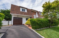 4 Bowman Lane, Kings Park, NY 11754