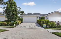262 BRIER Circle, Jupiter, FL 33458