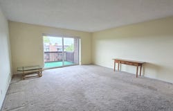 690 Chandler Road, Gurnee, IL 60031