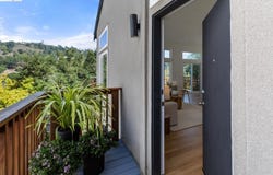6872 Sherwick Dr, Berkeley, CA 94705