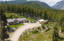 1885 Bad Bear Way, Victor, MT 59875