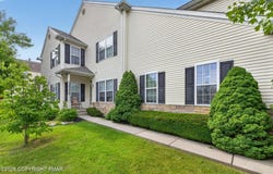142 Willow Drive, Easton, PA 18045