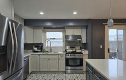 1469 William Clifford Lane, Elk Grove Village, IL 60007