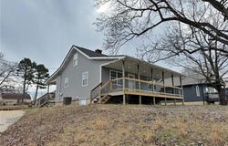 1003 E 3rd Street, Salem, MO 65560