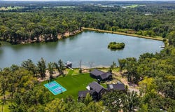 9007 Zebra Crossing, Larue, TX 75770