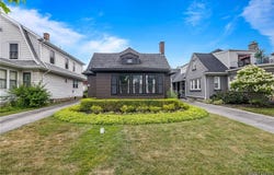 60 Radcliffe Road, Buffalo, NY 14214