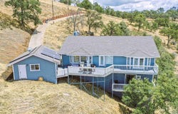 5448 Arbolada DR, La Grange, CA 95329