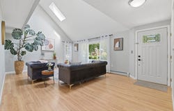 7 Oxyoke Dr, Methuen, MA 01844